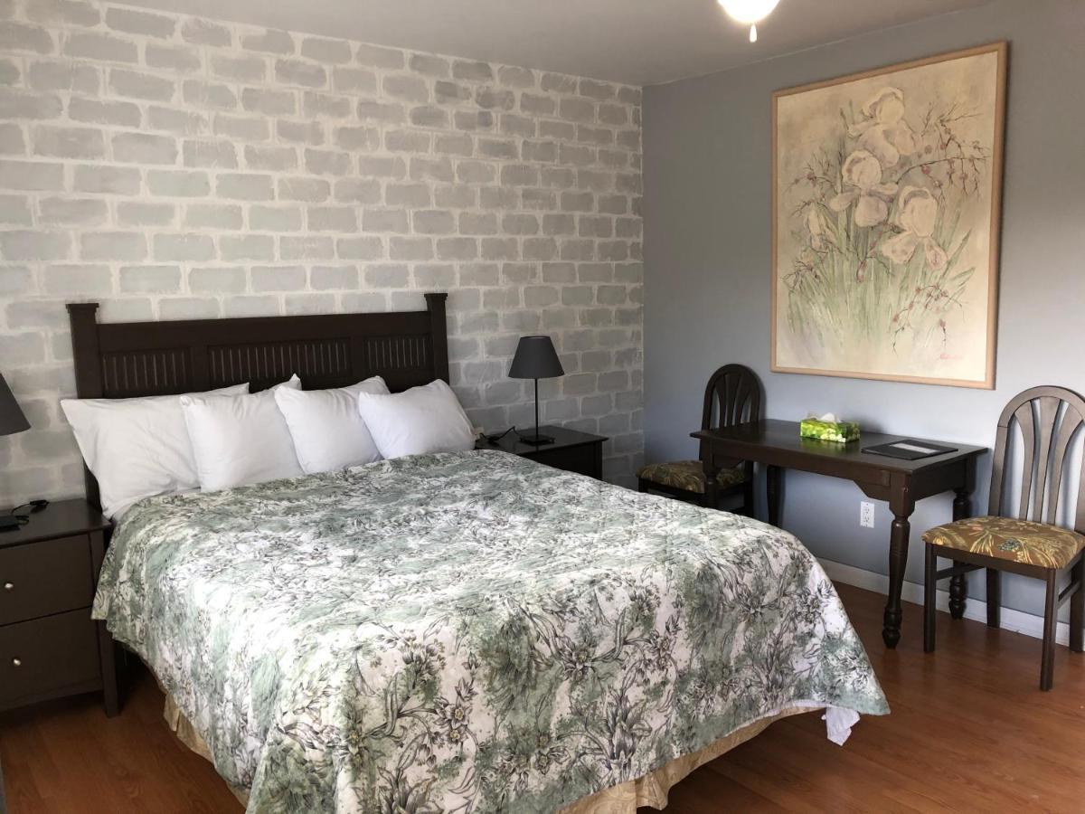 Auberge Restwell Motel Berry Mills Eksteriør bilde